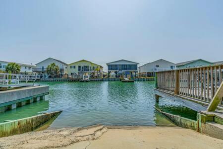 6 Bedroom Beach House - Marsh Views Anchors Away Myrtle Beach Exterior photo